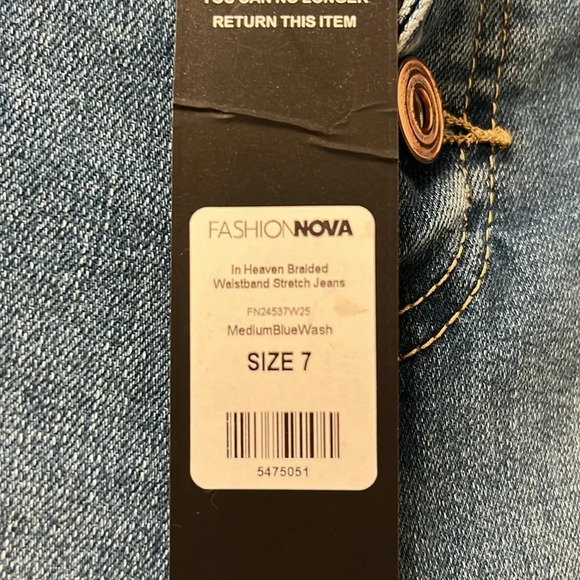 Fashion Nova jeans, high-rise, wide leg size 7, junior - Picture 7 of 9